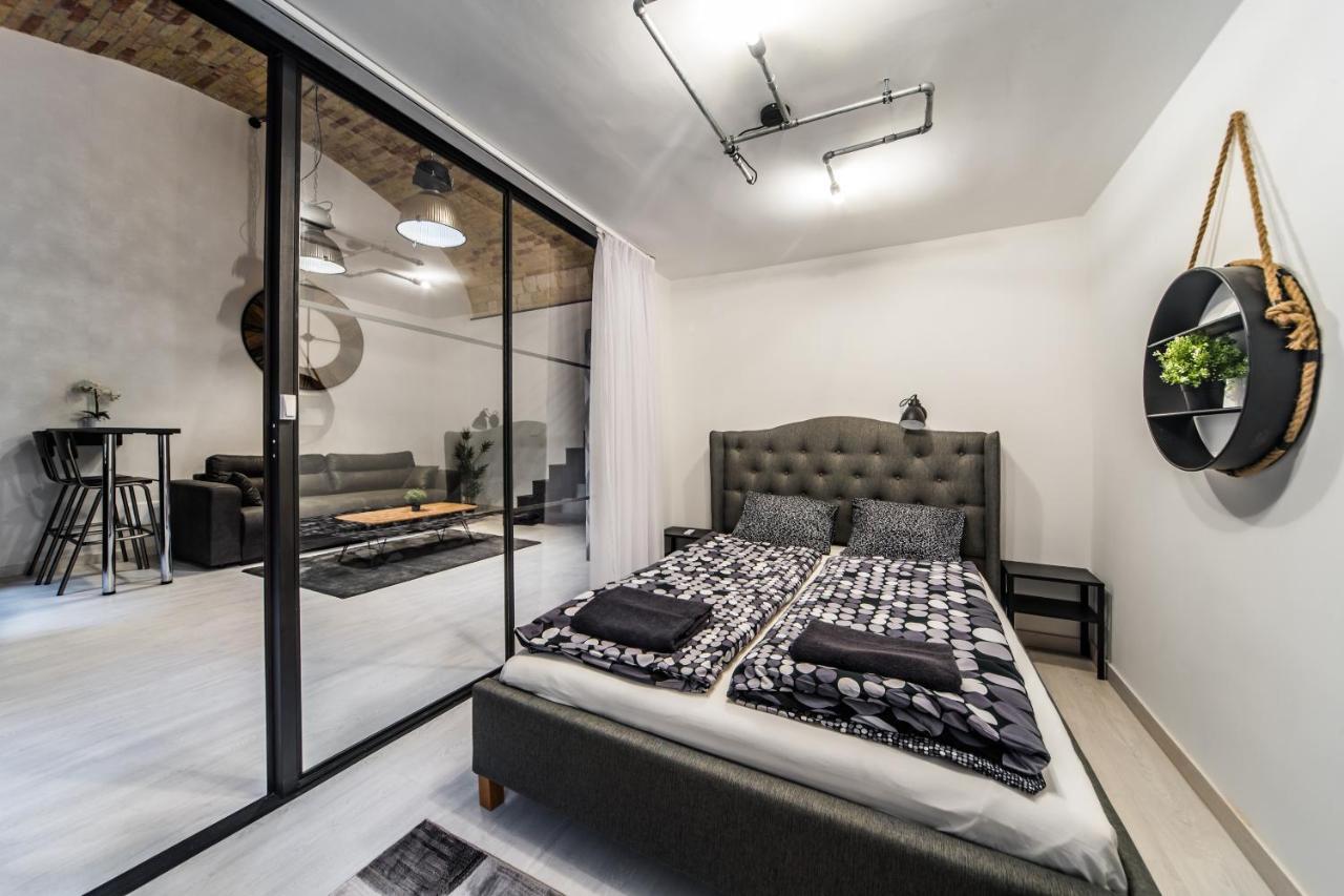 Spacious Loft In The Heart Of Downtown Budapest Eksteriør billede